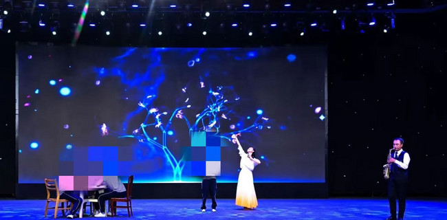 4图为舞蹈和情景表演《来自星星的孩子》.jpg